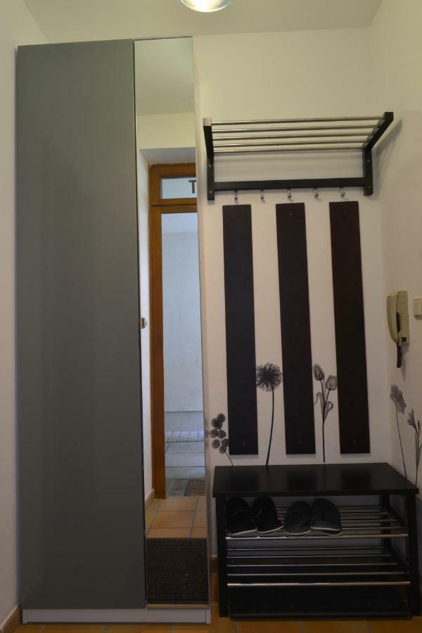 Lg Cosy Apartment Korneuburg Eksteriør bilde