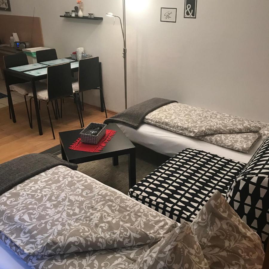 Lg Cosy Apartment Korneuburg Eksteriør bilde